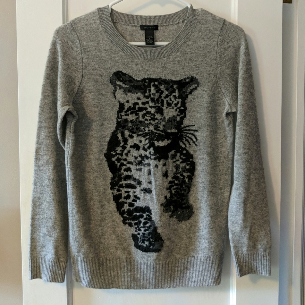Cashmere leopard sweater